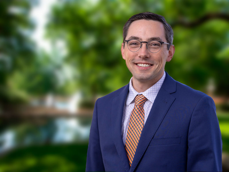 headshot of aaron lively